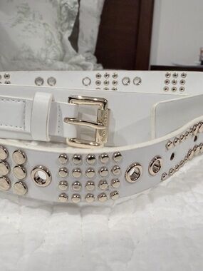 Michael Kors New White Leather Studded Belt with Gold-Tone Double Buckle.
